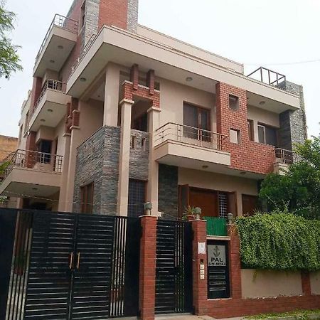 Hotel J P Residency Greater Noida Esterno foto