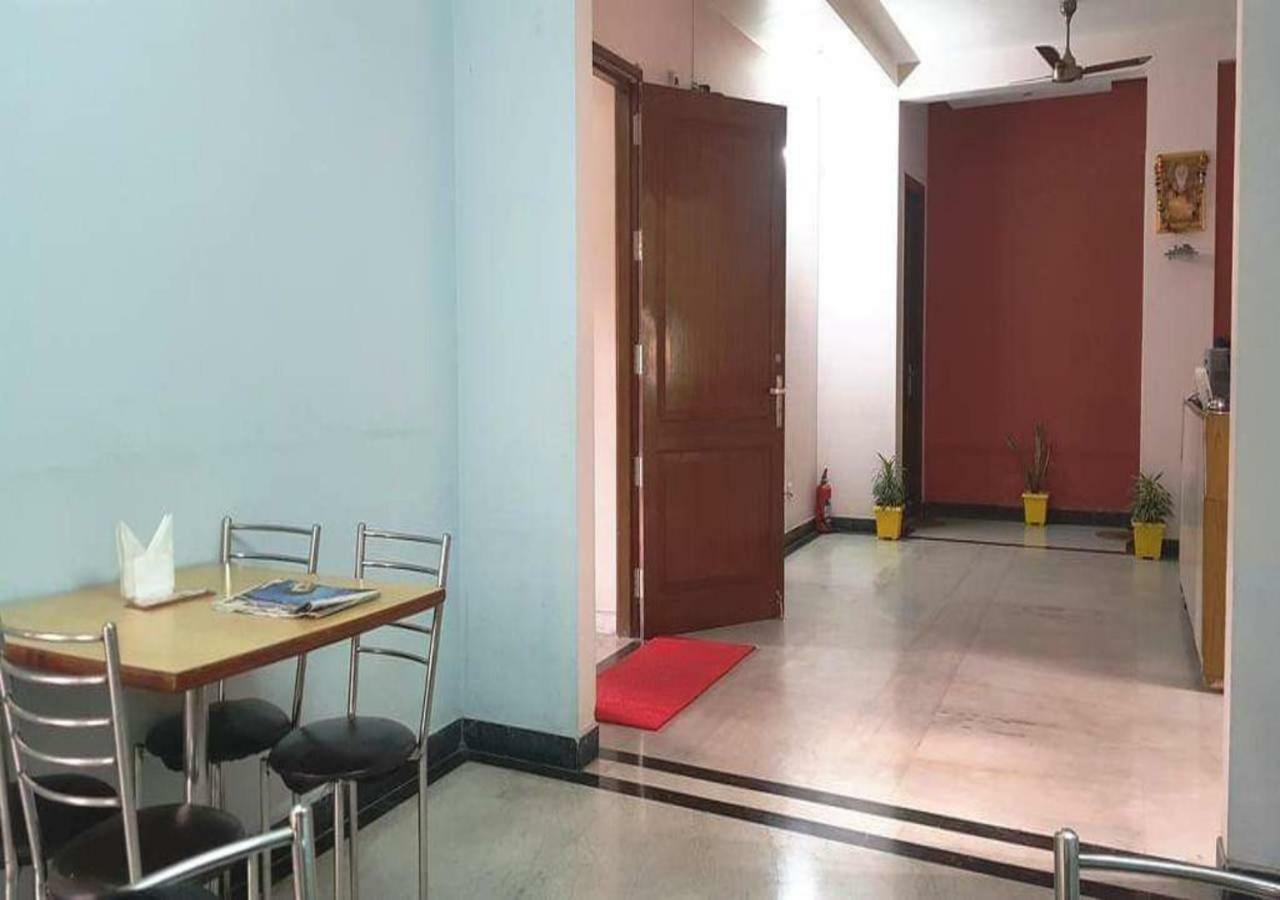 Hotel J P Residency Greater Noida Esterno foto