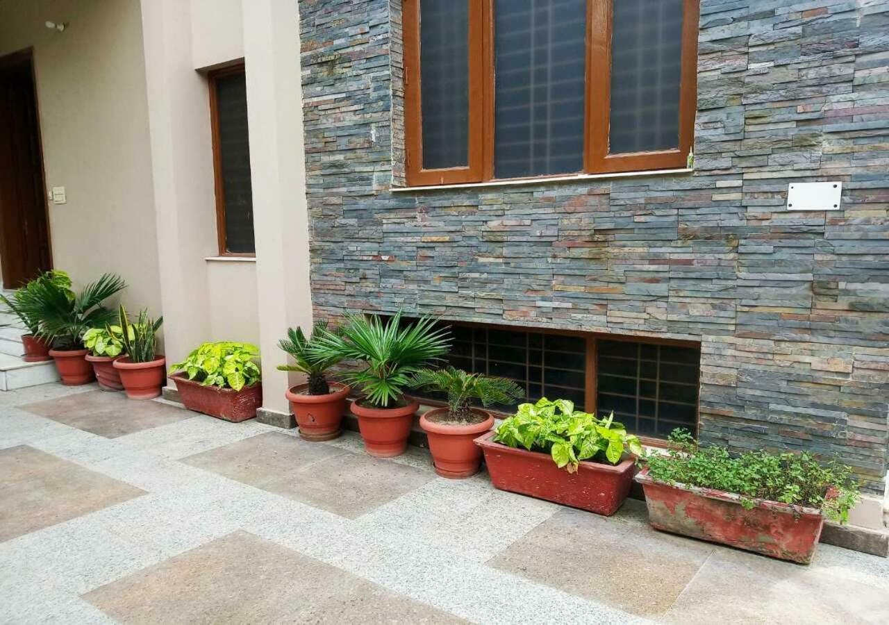 Hotel J P Residency Greater Noida Esterno foto